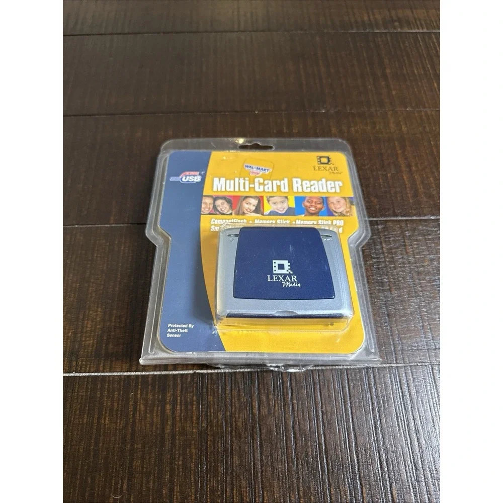 Lexar Media RW018 USB 2.0 High Speed Convenient Size 6-in-1 Multi-Card Reader